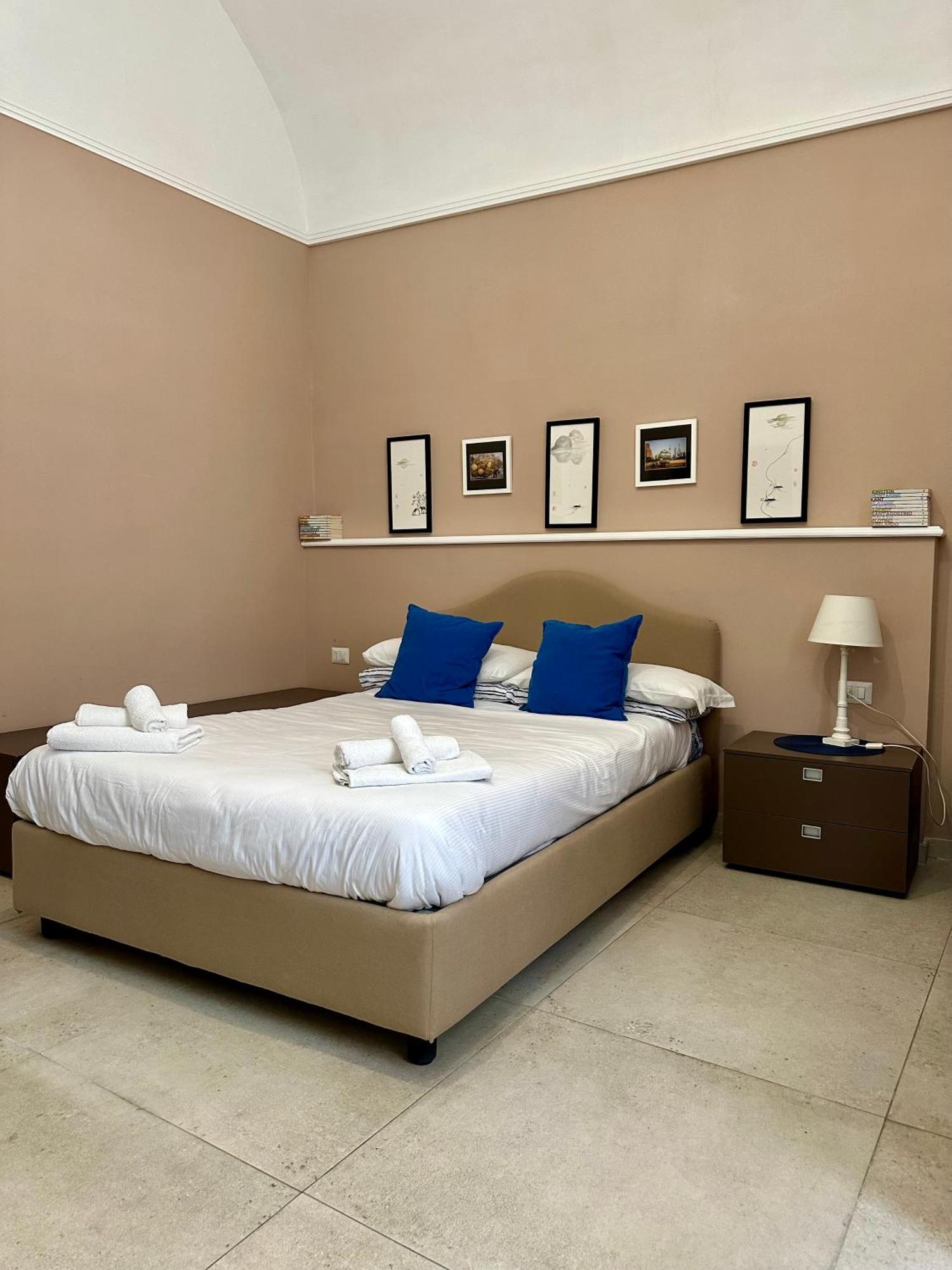 Bed and breakfast Martucci 83